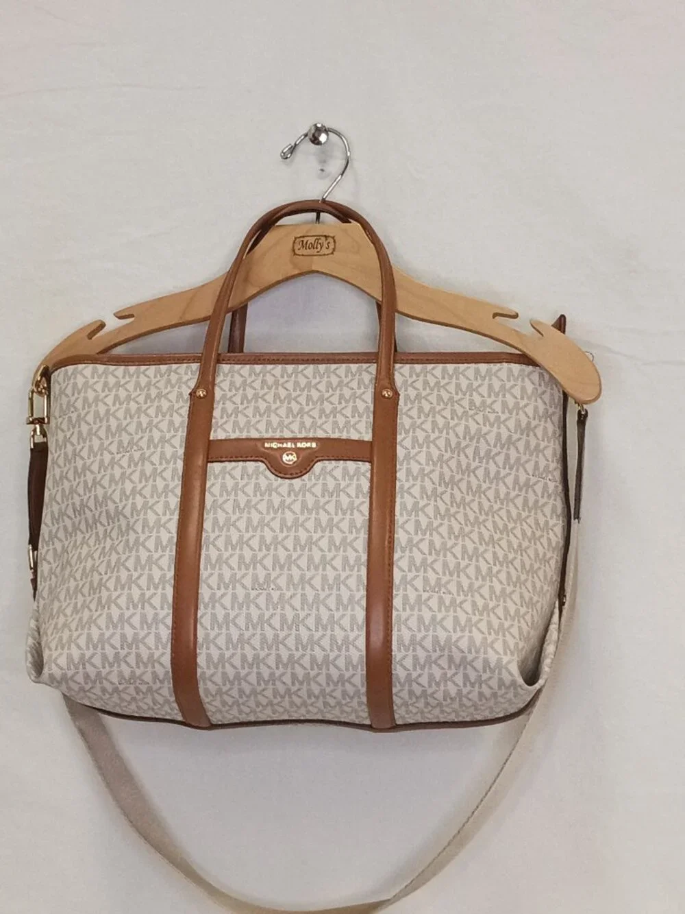 Michael Kors Beck Signature Handbag